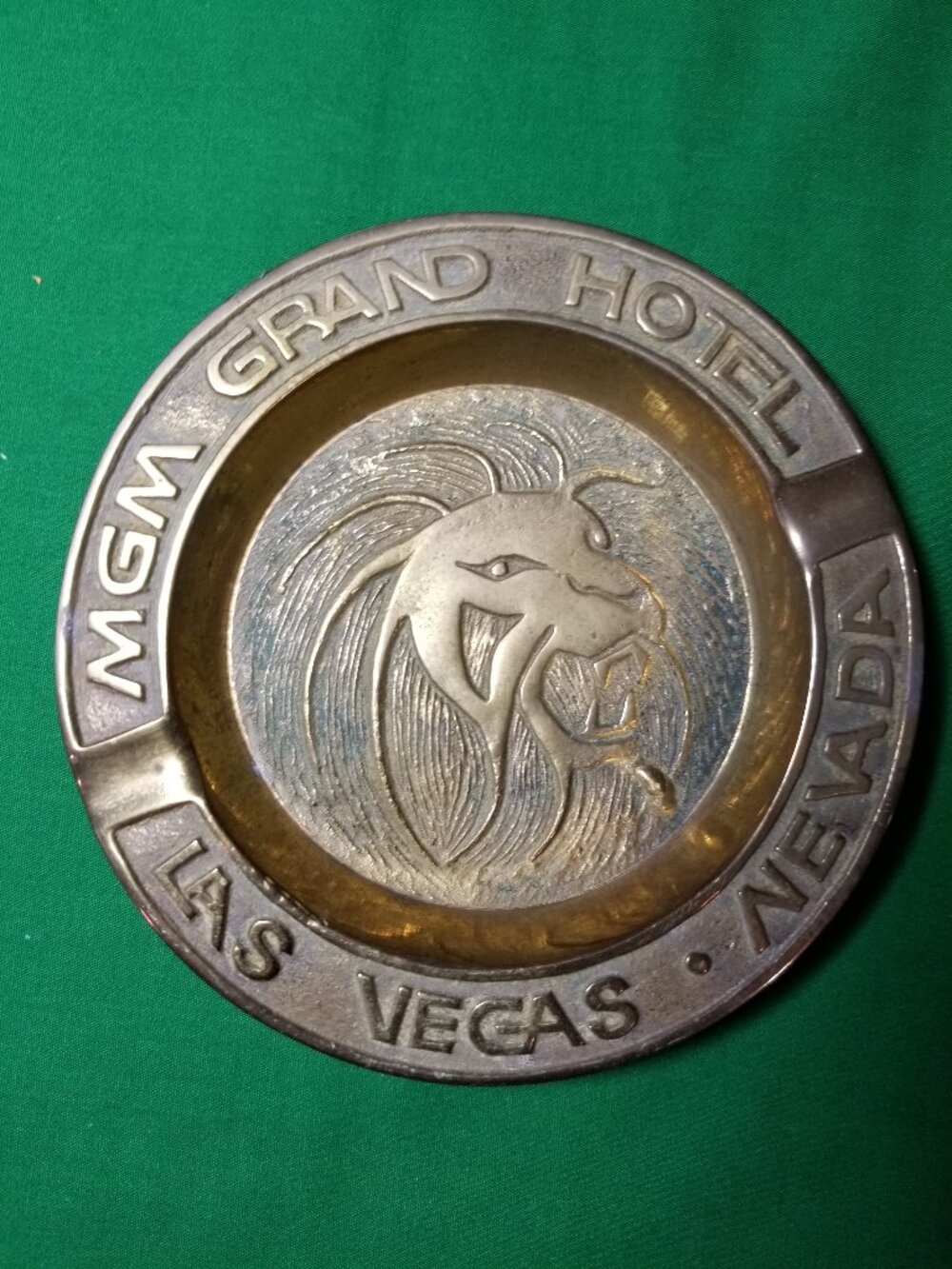 MGM Brass Ashtray 1993 Las Vegas Vintage Americana Sin City 9th Island Lion